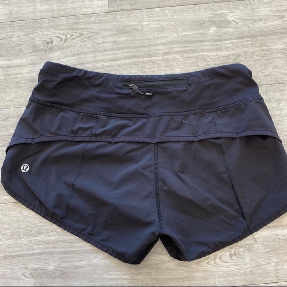 lululemon shorts size 2